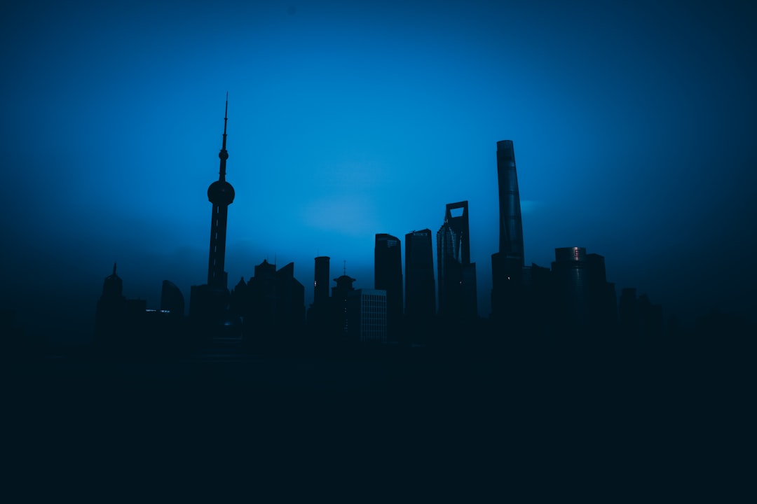 智能电表在湖北工业企业能源管理中的应用实践探讨